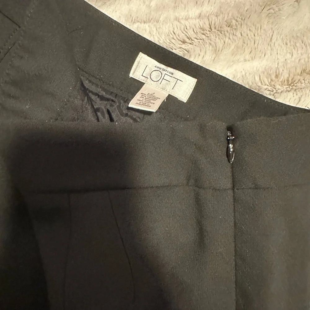 Ann Taylor LOFT Black Pencil Skirt - Picture 2 of 11